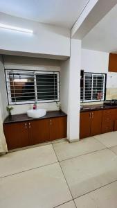3Bhk PVT apt Near Railway Station Self-Check in