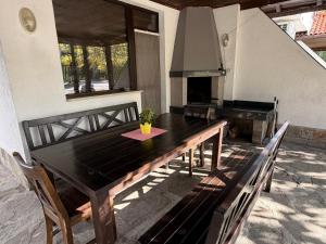 Марковската къща - Markovskata Guest house with 3 bedrooms