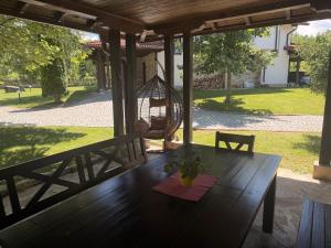 Марковската къща - Markovskata Guest house with 3 bedrooms