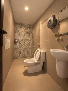 Tổ Ấm Homestay