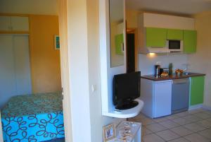 Villages vacances Lagrange Grand Bleu Vacances – Residence Les Jardins de Neptune : Appartement 1 Chambre avec Climatisation (2 Adultes)