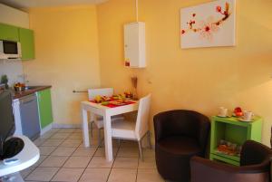 Villages vacances Lagrange Grand Bleu Vacances – Residence Les Jardins de Neptune : photos des chambres