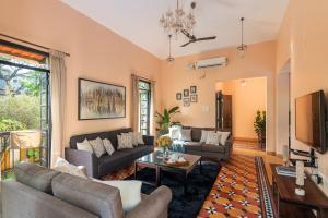 Galeria Portuguese Style 4bhk pvt pool 5 mins Baga beach