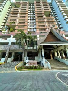 Chill Sip Stay Cozy 2BR with View in Taguig
