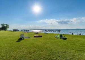 984 - Balatonőszöd vízparti panorámás apartman