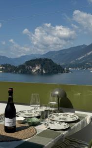 Bellagio View Rooftop Balcony - Walk to Varenna