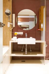 7 Apple Hotel Pimpri Pune