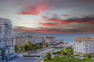 Panoramic Ocean View - 11th Floor TNG TripleTowers