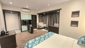 Hotel Mumbai House Thane