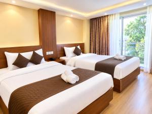 The Regal Crown Grand Hotel & Premium Luxury Residences