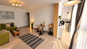 Pomiculturii 5 - Spacious 1BR with Balcony