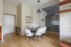 HACCA Collection - Elegant 2BR, 2 King Suites, Porta Venezia