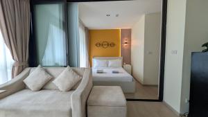 Laguna-ZCapeX2-Boat Ave-Bang Tao