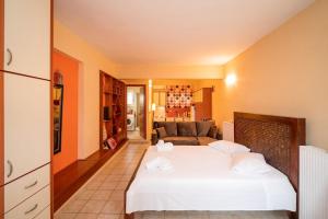 Chios Livadia Cozy Home