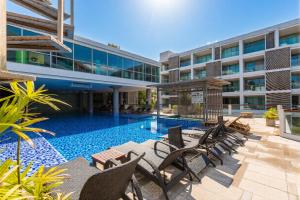 Majestic 2BR Residence with garden view in Regent