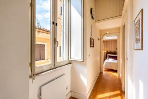 Roman Loft Steps from Piazza Navona IREX Apartment