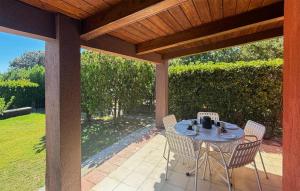 2 Bedroom Cozy Apartment In Costa Rei