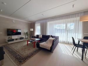Top-floor 97m2 2BR - Balcony - 2 parking spaces