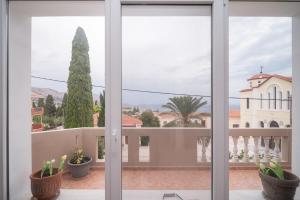 Chios Livadia Urban Retreat