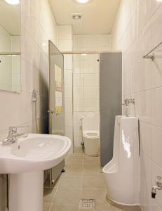 51Near Gimpo Airport, 15 minutes to Hongdae, 5-minute walk to the subway, guesthouse, shared bathroom, solo travel