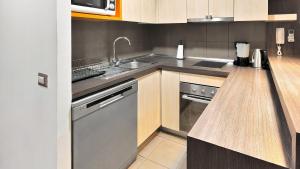 Oceana Suites cerca del Mercado Central de Santiago