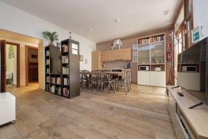 Colosseo Family and Group Home Roma