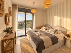 Eden Deluxe, Jacuzzi & Sea