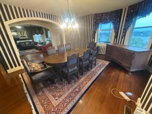 Waterfront View of Severn, 6 Bedrooms, Sleeps 11