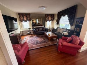 Waterfront View of Severn, 6 Bedrooms, Sleeps 11