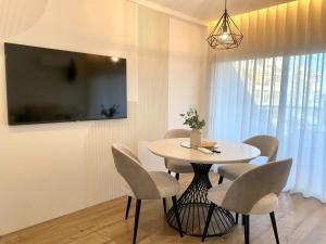 Poolside Retreat Vilamoura 1BR by Invinting
