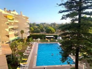 Poolside Retreat Vilamoura 1BR by Invinting
