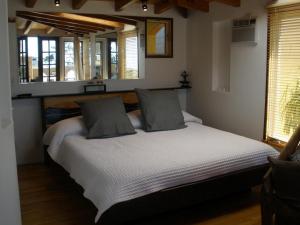Two-Bedroom Suite with Ocean View room in Secret Garden Inn