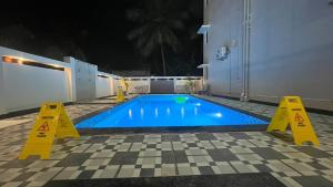Hotel Classic Suites with Swimming Pool