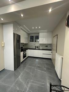 Rafaels Apartments near Athens Aırport