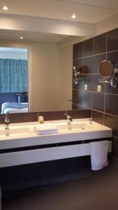 Hotels Hotel Restaurant Bel Air Crevin - Axe Rennes Nantes : photos des chambres