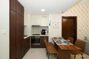 Iconic Burj Khalifa View Luxury 2BR Business Bay