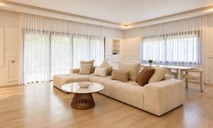 Noria Retreat Garden & Pool