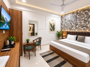 The Bellamount Hotel Near IGI Delhi Airport - Free Aiport Pickup & Drop