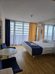Black Sea panorama loft