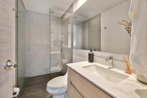 Grand by iHost