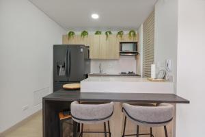 Grand by iHost
