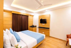 Hotel Mantya Heritage nearly Vishwanath Mandir - A Premium Hospitality Memorable Stays!