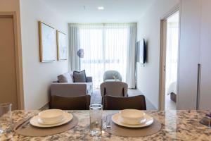 Deluxe Condo Suite 2BR with Ocean and City View