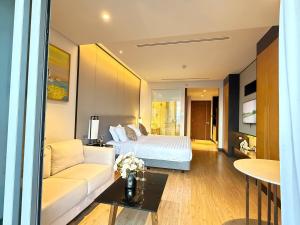 Soleil Luxury Studio Apartment Da Nang My Khe Beach Stunning City & Bay View