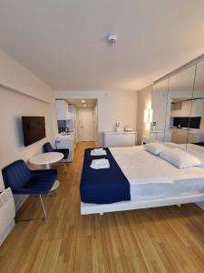 Black Sea panorama loft