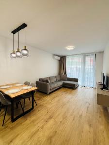 EXCLUSIVE SUITES - AZUR Panorama Collection