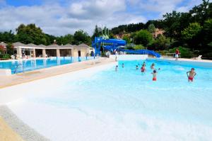 Campings Domaine du Surgie : photos des chambres