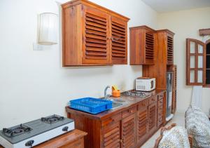 Tropical 2BR Malindi Escape with Pool
