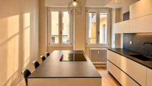 Bruni Spacious New Design Home - Free Parking