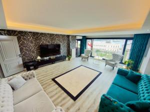 Ciragan Family Bosphorus